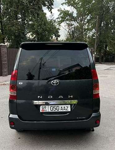 тойота нох: Toyota Noah: 2003 г., 2 л, Автомат, Бензин, Минивэн — 2