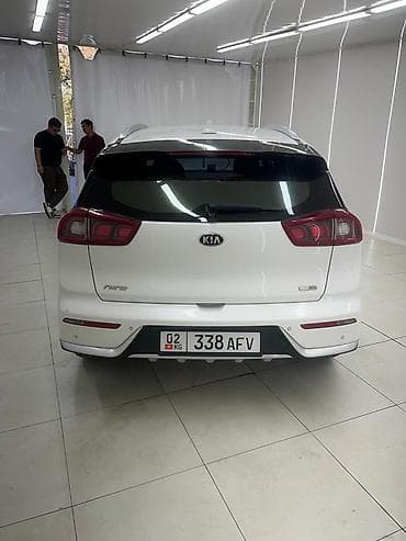 киа ниро 2019 гибрид: Kia Niro: 2018 г., 1.6 л, Автомат, Гибрид, Кроссовер — 4