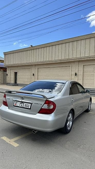 срочное: Toyota Camry: 2004 г., Седан — 6