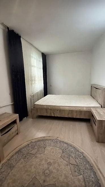 токмок квартира продаю: 4 комнаты, 101 м², Индивидуалка, 2 этаж, Старый ремонт — 2