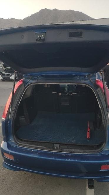 matiz bar: Honda Stream: 2002 г., 1.8 л, Автомат, Бензин, Минивэн — 4