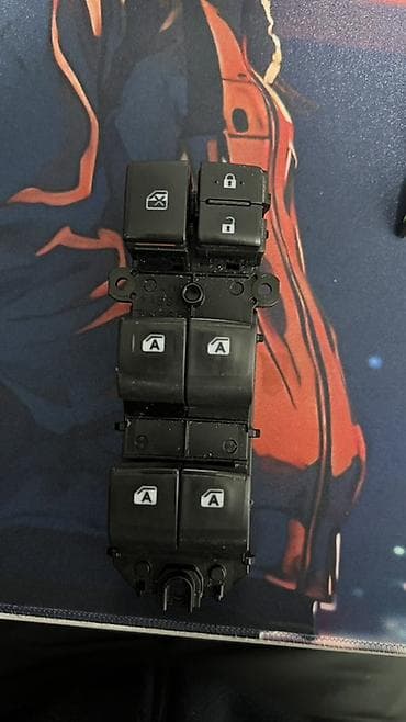 10 r20: Центральный замок Toyota 2016 г., Оригинал, США — 1