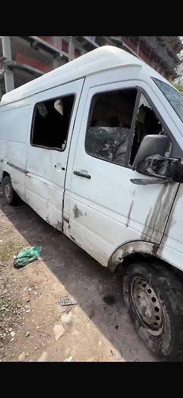 lexus rc: Легкий грузовик, Mercedes-Benz, Стандарт, 2 т, Б/у — 2