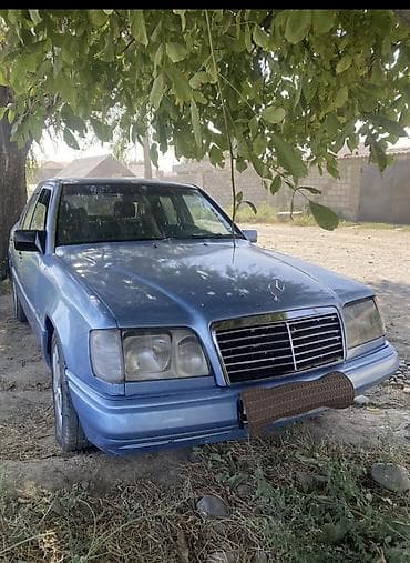 mers 711: Mercedes-Benz W124: 1992 г., 2 л, Механика, Бензин, Седан — 1