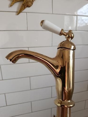 тиски трубные: Продаю сантехнические принадлежности. Смеситель. Вентиля угловые — 4