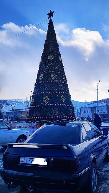 kia avella: Audi 80: 1991 г., Седан — 5
