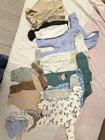 новорожденный одежда: Комплект, Б/у — 4