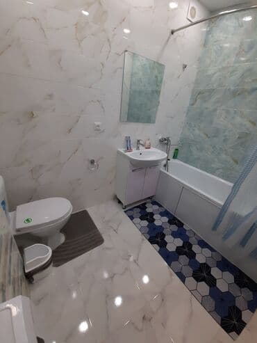 посуточные дома бишкек: 1 бөлмө, Душ кабинасы, Жаздык, жууркан-төшөк каптары, Кондиционер — 3