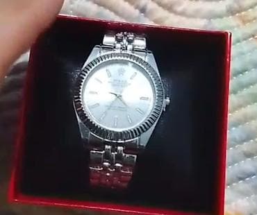 samsung grand 2: Часы наручные в классическом стиле, серебристые - Корпус и браслет — 3