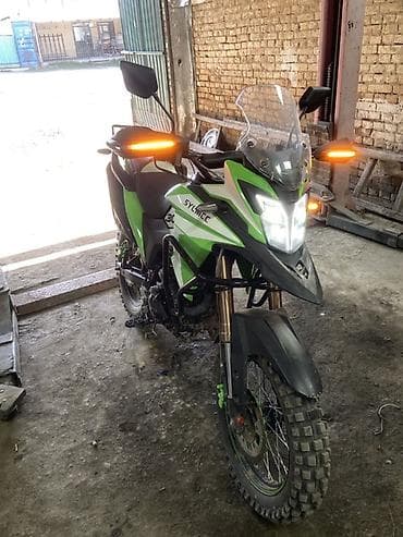 кроссовый мото: Эндуро 300 куб. см, Бензин, Взрослый — 3