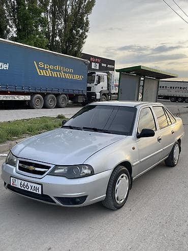 обмен доплачу: Daewoo Nexia: 2008 г., 1.6 л, Механика, Бензин, Седан — 4