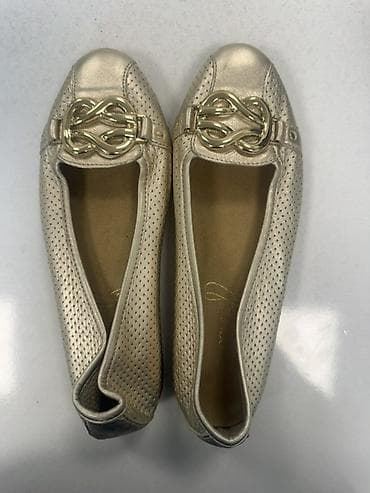 Балетки женские, золотистые - Материал верха: перфорированная