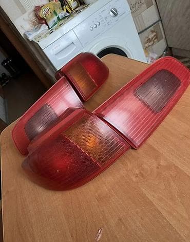 Фильтры: Комплект стоп-сигналов Mazda 2003 г., Б/у, Оригинал — 2