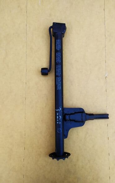 домкрат для машины цена: Домкрат от Мерседес отличное состояние, все работает отлично! Б/у — 1