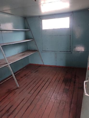 ош вагон: Бытовка/вагончик из металлопрофиля и дерева. Характеристики: - Каркас — 5
