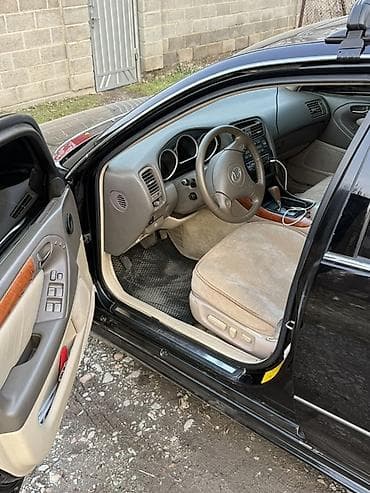 распорка: Lexus GS: 2000 г., 4.3 л, Автомат, Бензин, Седан — 4