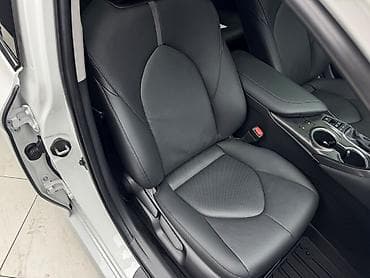 камри морда: Toyota Camry: 2023 г., 2.5 л, Автомат, Гибрид, Седан — 9