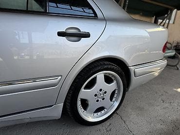 tayota progres: Mercedes-Benz E-Class: 1998 г., Автомат, Бензин, Седан — 4
