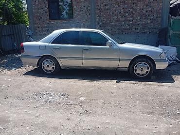 Продажа авто: Mercedes-Benz C-Class: 1994 г., Седан — 4