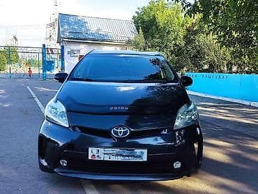 Продажа авто: Toyota Prius: 2013 г., 1.8 л, Робот, Гибрид, Хэтчбэк — 2