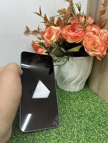 note 10pro: Samsung Galaxy S25, Б/у, 256 ГБ, цвет - Серый, 1 SIM, eSIM — 3