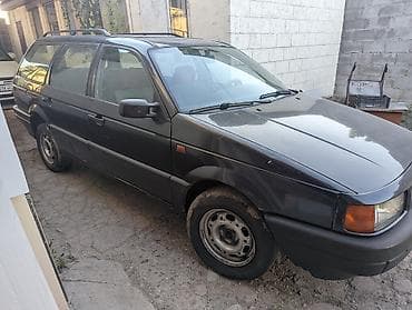 Транспорт: Volkswagen Passat: 1990 г., 1.8 л, Механика, Бензин, Универсал — 3