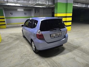 гаражный распродажа: Honda Fit: 2002 г., 1.3 л, Вариатор, Бензин — 4