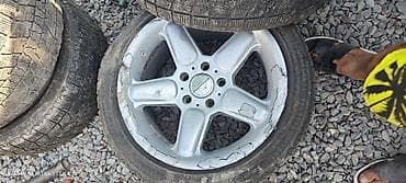 бир: Дөңгөлөктөр монтажда 235 / 45 / R 17, Кыш, Колдонулган, Комплект, Жеңил унаалар, Куйма, тешиктери - 5 — 4