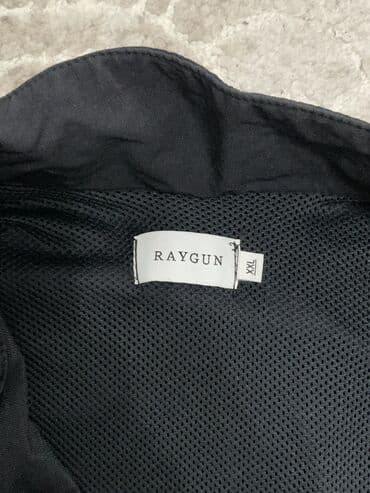 свитер на пуговицах мужской: Эркектердин спорттук костюму, 2XL (EU 44), Колдонулган, түсү - Кара, Өзү алып кетүү — 4
