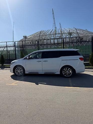 tesla pi: Kia Carnival: 2019 г., 2.2 л, Автомат, Дизель, Минивэн — 6