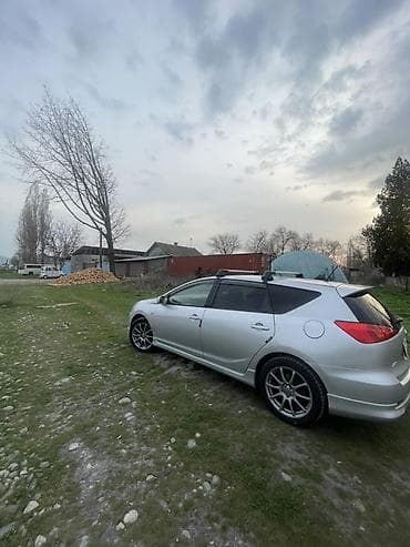 Продается универсал в серебристом цвете с аэродинамическим обвесом и