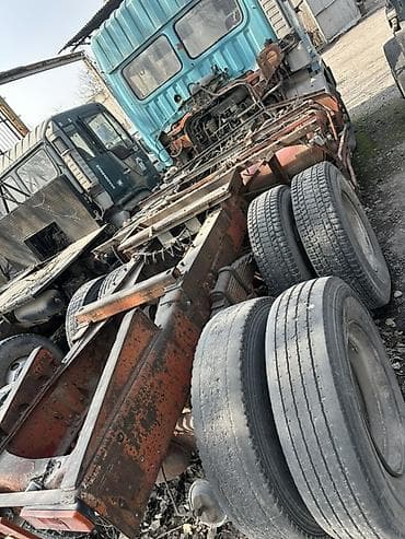 машинный насос: Тягач, Toyota, 1990 г. — 9