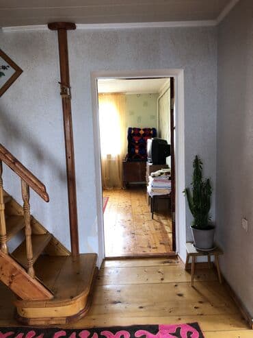 продаю 2х этажный дом: Дом, 220 м², 5 комнат, Собственник, Старый ремонт — 19