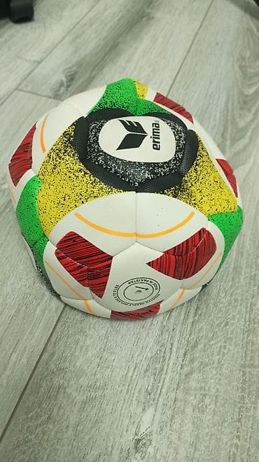 Футбольный мяч Erima. Мяч новый размер 4 — 1