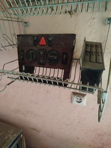 cl 63: Капот Mercedes-Benz — 6