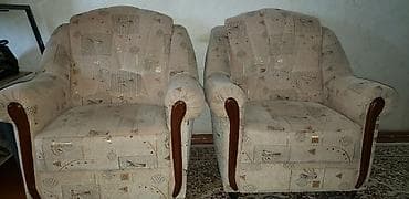 Продаю: Раскладной диван с 2 мя креслами-7500 Деревянные стулья 3