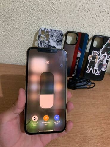 обменяю на: IPhone 12 Pro, Б/у, 128 ГБ, Золотой, Защитное стекло, Кабель, Чехол, 72 % — 6