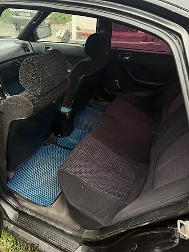 аудио усилитель: Honda Accord: 1991 г., 1.9 л, Ручные, Бензин, Седан — 4