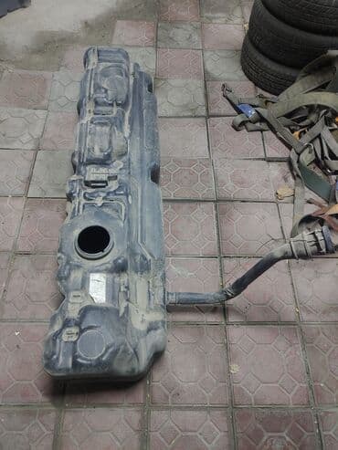 Трубки, патрубки, шланги: Топливный бак Mercedes-Benz Б/у, Оригинал — 2