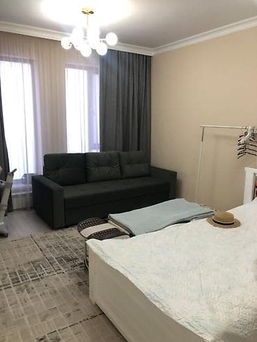 open space: 🏡 ПРОДАЁТСЯ ПРОСТОРНЫЙ 2-ЭТАЖНЫЙ ДОМ В РАЙОНЕ ПИШПЕК ✨ Отличный — 5