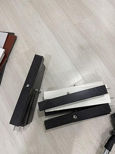 мебели б у: Б/У Журнальный столик с полкой Материал: ЛДСП/МДФ В разборном виде — 3