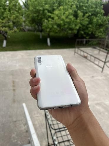 jack a2: Samsung Galaxy A50, Б/у, 64 ГБ, цвет - Белый, 2 SIM — 2