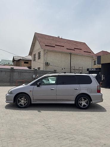 авто в аварийном состоянии: Honda Odyssey: 2000 г., 2.3 л, Автомат, Бензин, Минивэн — 5