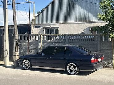 bmw x2: BMW 5 series: 1993 г., Седан — 1