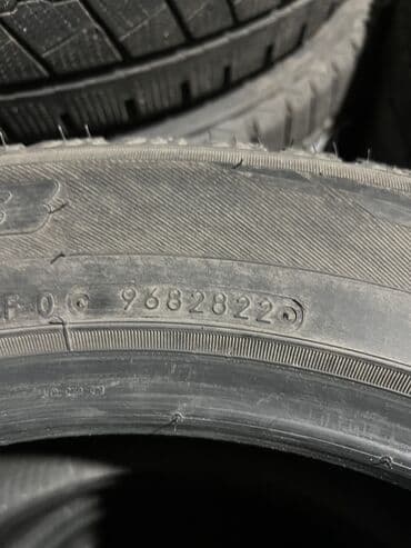 зимнее шины: Шины 235 / 55 / R 19, Зима, Б/у, Комплект, Внедорожные (АТ/МТ), Япония — 4