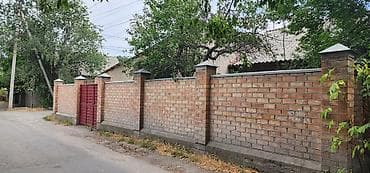 особняк иссык куль: Продаю Дом 120м2. Участок угловой 5-8 сот. под бизнес/дом. Политех — 5