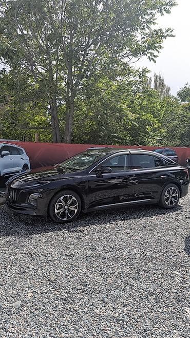 BYD: BYD E2: 2021 г., 3 л, Автомат, Электромобиль, Седан — 2