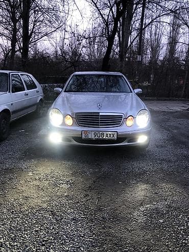 Mercedes-Benz E-Class: 2003 г., 3.2 л, Автомат, Бензин, Седан