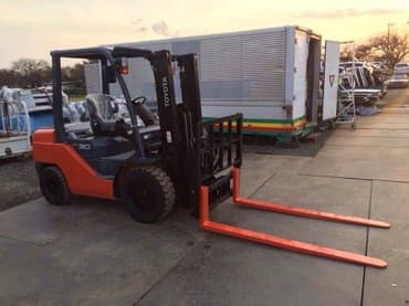 start: Погрузчик, 2014 г., Колесный, Вилочный — 1