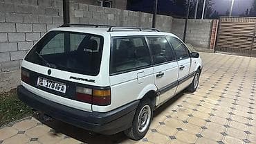 гур пассат: Volkswagen Passat Variant: 1991 г., 1.8 л, Кол менен иштөөчү, Бензин, Универсал — 2